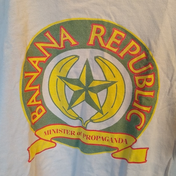 Banana Republic vintage T-shirt